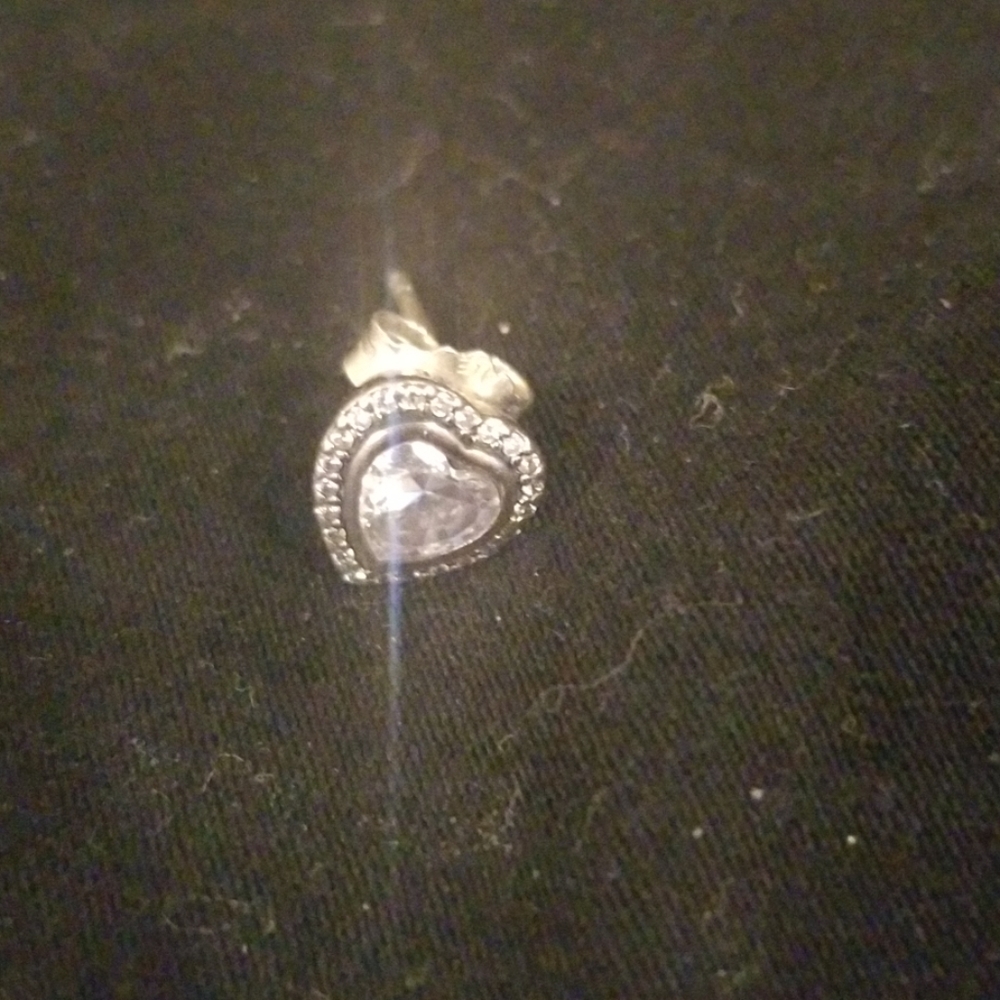 Sparkling heart stud** only selling one stud**
